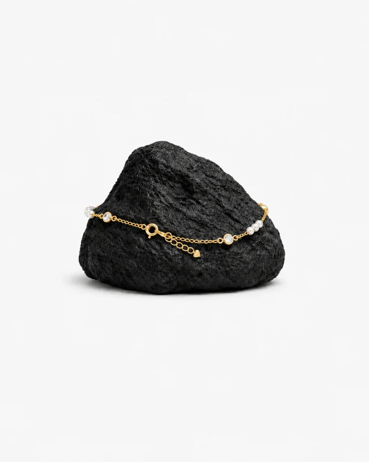 Pulseira Feminina Banhada em Ouro 24k - Roscida com Pérolas e Zircônia
