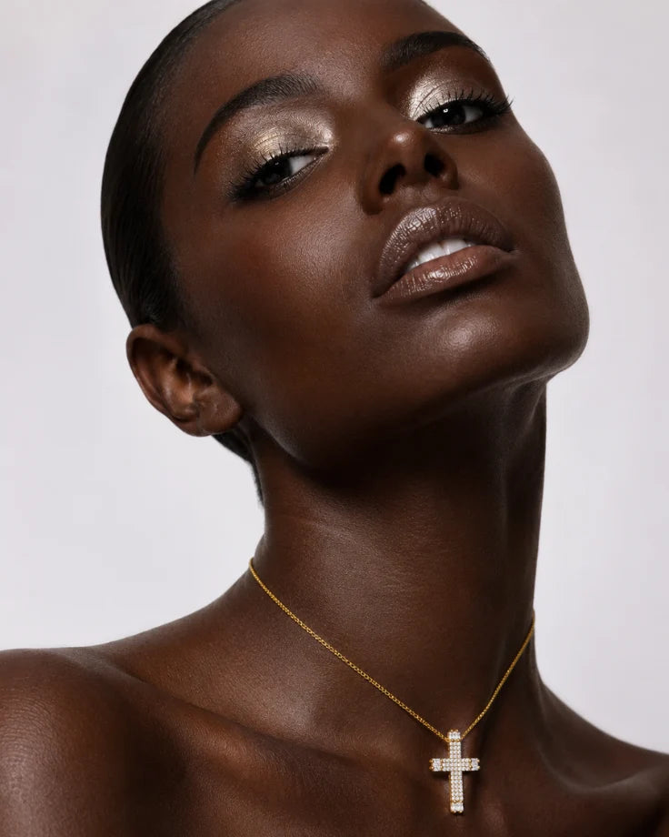 Colar Feminino Cruz Byzantium em Ouro 24k com Zircônia