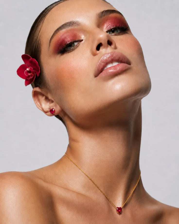 Conjunto Feminino Banhado em Ouro 24k com Corações Vermelhos - Princesa Carmine